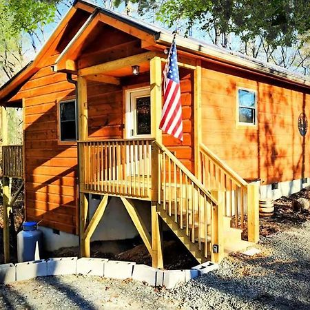 New Serene, Fun & Comfy Cabin- Covered Deck, Grill, Arcade Murphy Esterno foto
